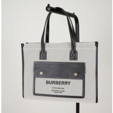 BURBERRY 버버리 프레야 캔버스 포켓 토트 백