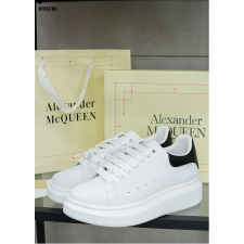 Alexander McQUEEN 알렉산더맥퀸 오버솔 스니커즈 화이트 블랙탭