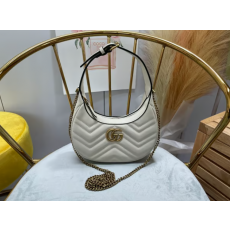 GUCCI 구찌 하프문 쉐입 미니백