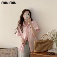 MIUMIU 미우미우 루즈 소배롤업 버튼셔츠
