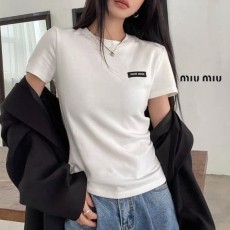 MIUMIU 미우미우 블랙로고티셔츠