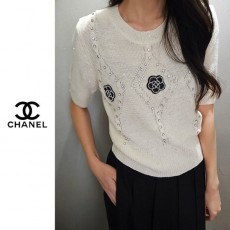 CHANEL 샤넬 로즈큐 큐빅 반팔니트
