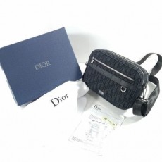 DIOR 디올 사파리 맥시 메신저 백