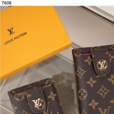 LOUIS VUITTON  루이비통 모노그램 가죽 폰케이스