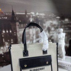 BURBERRY 버버리 프레야 캔버스 포켓토트백