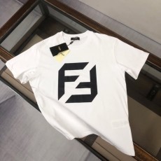 FENDI 펜디 로고 프린트 라운드 반팔