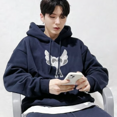 AMI 아미 하트날개 후드티 맨투맨