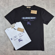 BURBERRY 버버리 입체 레터링 반팔