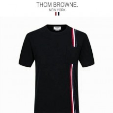 THOM BROWNE 톰브라운 포켓 절개 라인 티셔츠