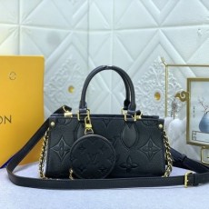 LOUIS VUITTON 루이비통  이스트 온더고