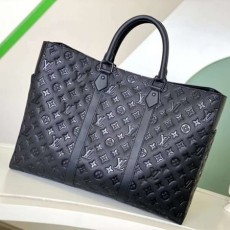 LOUIS VUITTON 루이비통  24SS 삭플라 불박 가방