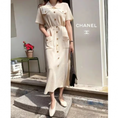 CHANEL 샤넬 골드단추심플카라OPS