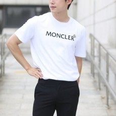 MONCLER 몽끌레어 벨벳로고 커버와펜 티셔츠