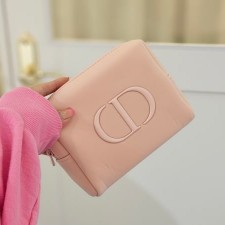 DIOR 디올 스퀘어 파우치