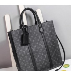 LOUIS VUITTON 루이비통 삭플라 이클립스