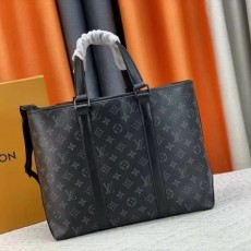 LOUIS VUITTON 위켄드 토트백