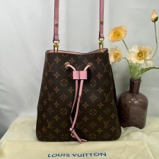 LOUIS VUITTON 루이비통 네오노에 MM 버킷백