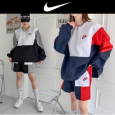 NIKE 나이키 니케. 솔리드 반바지 세트