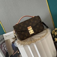 LOUIS VUITTON 루이비통 포쉐트메티스 이스트웨스트