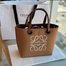 CELINE 셀린느 애너그램 토트백