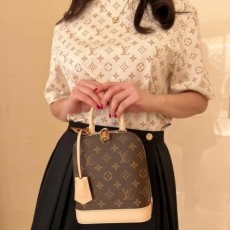 LOUIS VUITTON 루이비통 모노그램 알마백팩