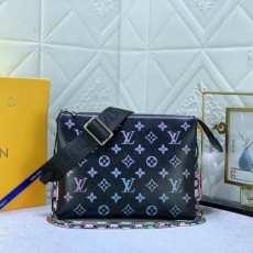 LOUIS VUITTON 루이비통  신상 쿠상pm