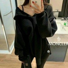 MONCLER 몽끌레어 밑단트임후드세트