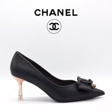 CHANEL 샤넬 CC 로고 펌프스