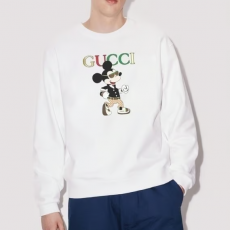 GUCCI 구찌 맨투맨 241