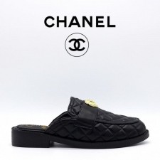 CHANEL 샤넬 CC LOGO BLOAFER