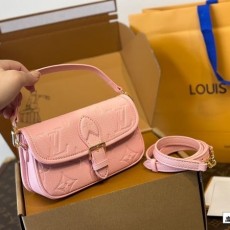 LOUIS VUITTON 루이비통 나노 다이앤