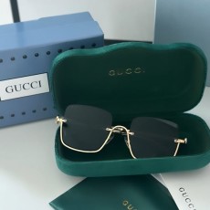 GUCCI 구찌 스퀘어 선글라스