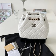 CHANEL 샤넬 백팩