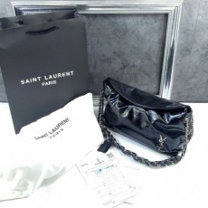 생** 24SS YSL 모노그램 로고 펜던트 페이던트 레더 숄더백 블랙 ?고급?