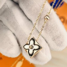 루* Colour Blossom BB Star Pendant (Gray) 컬러 블라썸 BB 스타 펜던트