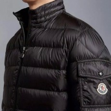 수입고급 Agay 쇼트 다운 패딩 자켓