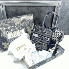 [EVENT] 디* 트왈 드 주이 리버스 자수 북토트 뉴스몰 / DI*R TOILE DE JOUY REVERSE BOOK TOTE NEW SMALL BAG [M1265ZRGO]