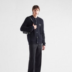 프** 23FW 로고자수 캐시고라 가디건 - 수입