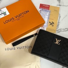 LOUIS VUITTON 루이비통 남성 클러치