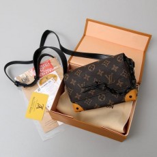 LOUIS VUITTON 루이비통 스티머 웨어러블 월릿