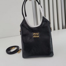 MIUMIU 미우미우 나플락 페이턴트 가죽 아이비 백