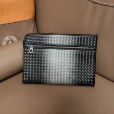 BOTTEGA VENETA 보테가베네타 앞지퍼 클러치 그린