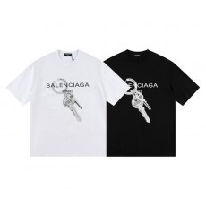 BALENCIAGA 발렌시아가 키링 반팔티