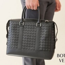 BOTTEGA VENETA 보테가베네타 인트레치아토 어깨스트랩 도큐먼트케이스