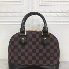 LOUIS VUITTON 루이비통 알마bb