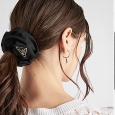 PRADA 프라다  나일론 삼각로고 곱창밴드