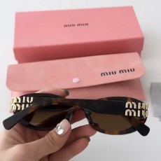 MIUMIU 미우미우 글림스 선글라스