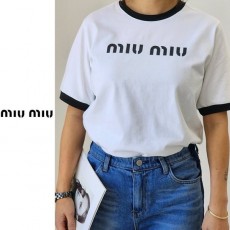 MIUMIU 미우미우 배색 레터링 티셔츠