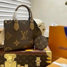 LOUIS VUITTON 루이비통 온더고 pm