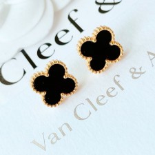 VAN CLEEF ARPELS 반클리프 아펠 귀걸이